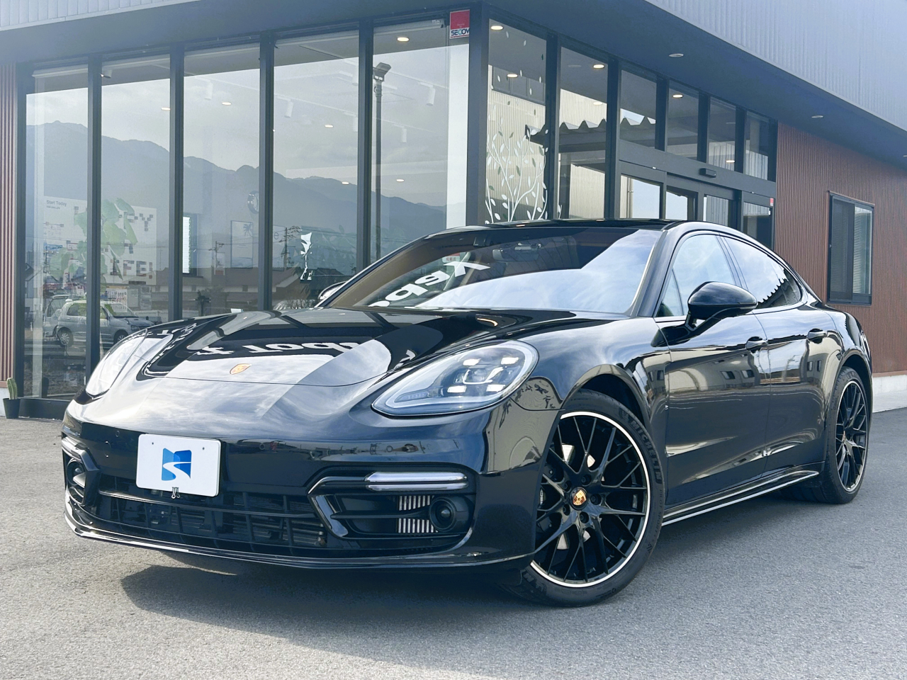 ポルシェ　パナメーラご契約ありがとうございます！